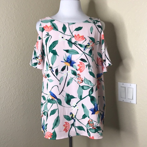 C & E Tops - EUC C & E Floral Bird Cold Shoulder Blouse Top S